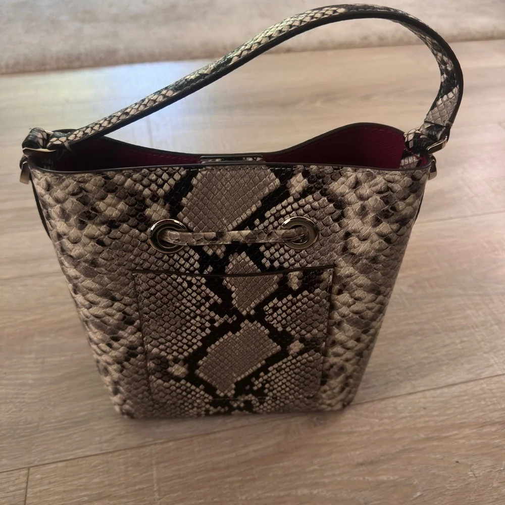 Kate Spade 2 Way Bucket Bag Grey Black Snakeskin Embossed Leather Crossbody Set
